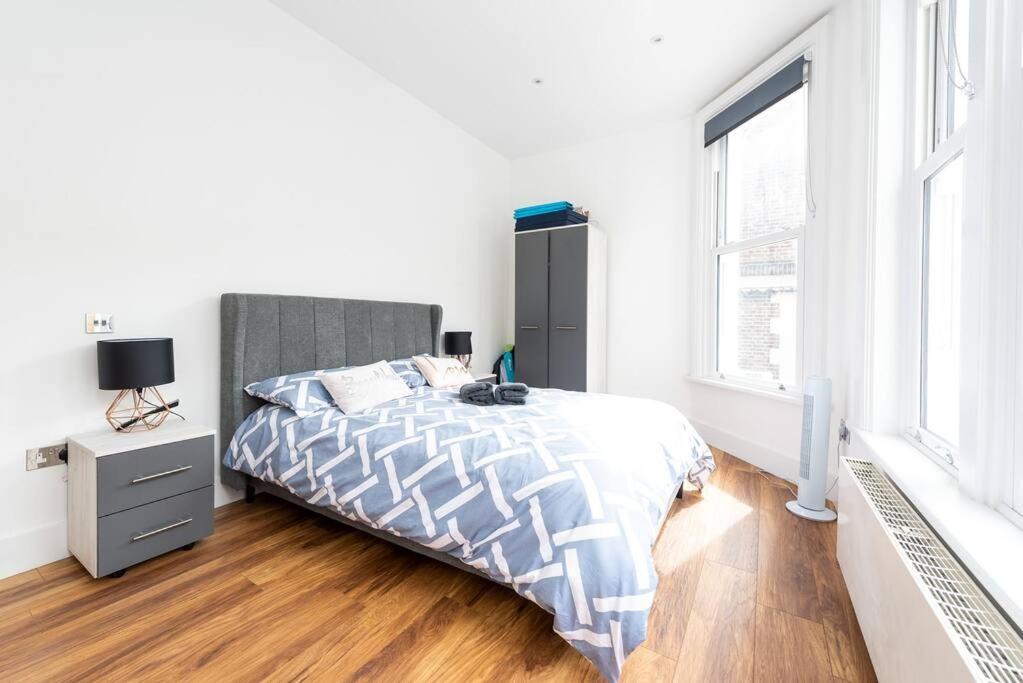 Beautiful Apartment By Hyde Park Ss2 London Exterior foto
